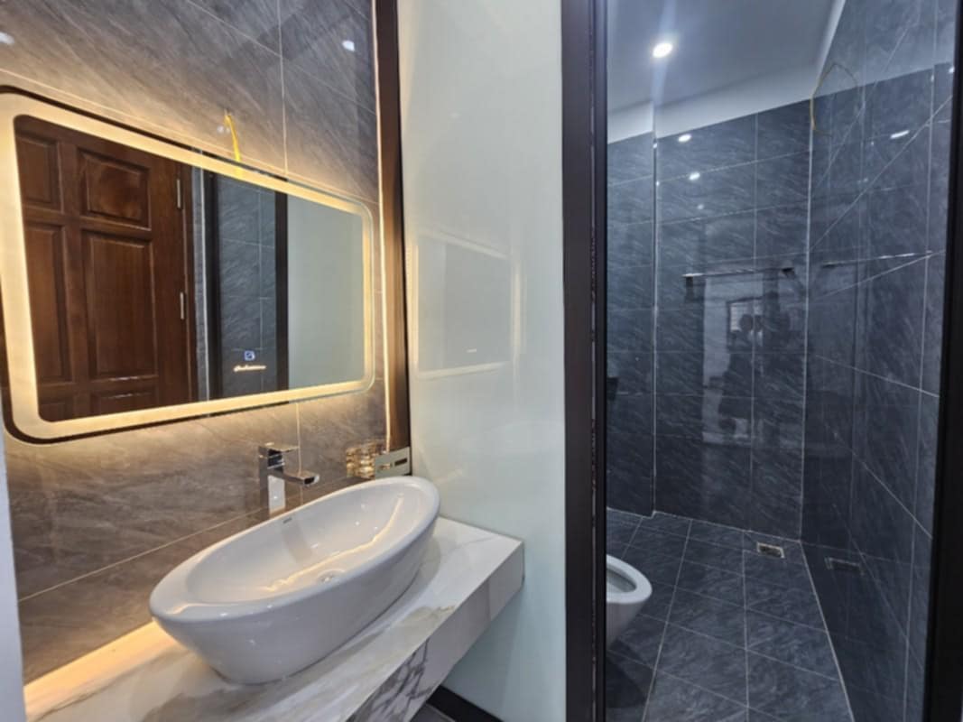 Bán nhà trung tâm Hai Bà Trưng 15m ra phố thang máy 45m2 10.5 tỷ - Ảnh 2